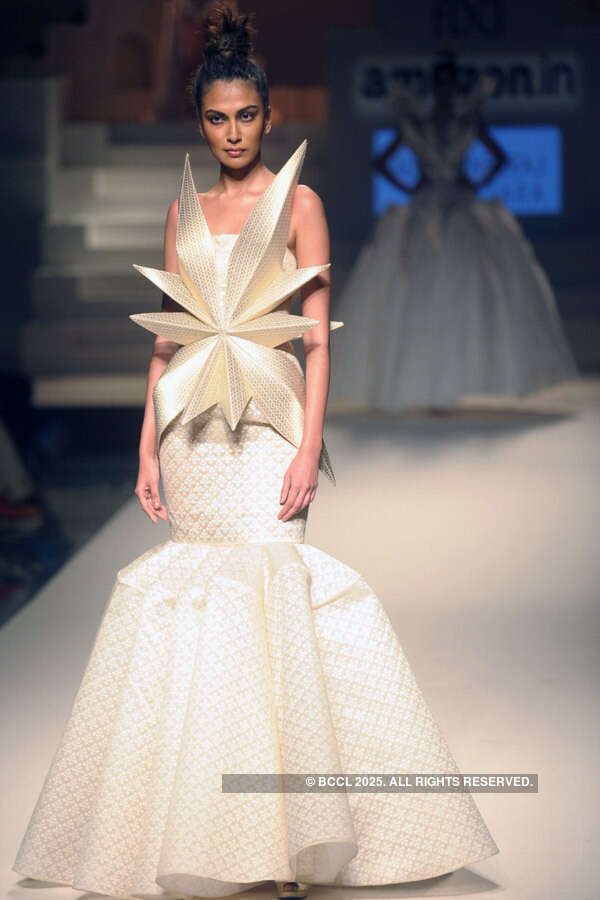 AIFW SS '16: Day 5: Grand Finale