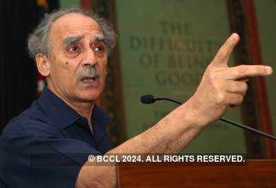 Shourie takes BJP