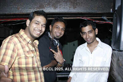 Dj Hussain, Dj Xavier, Dj Vishal