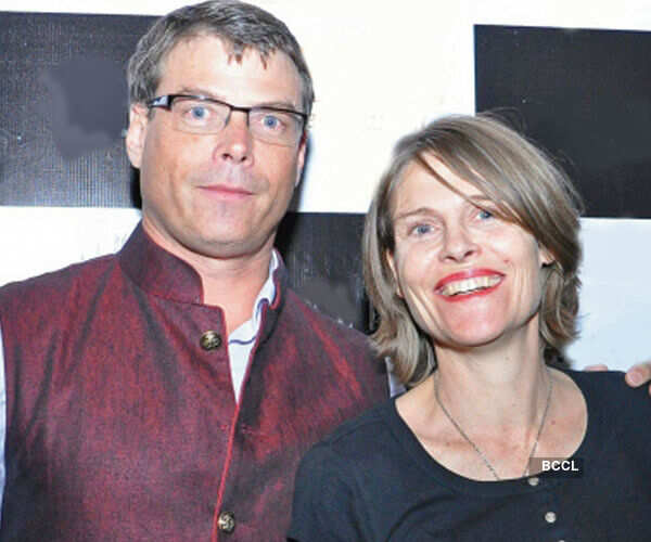 Fashionable b'day party