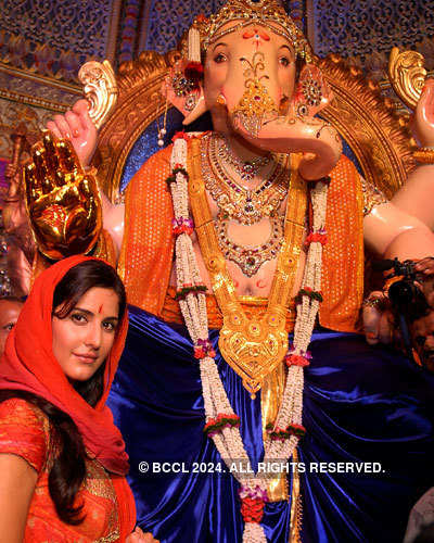 Celebs at Ganeshotsav