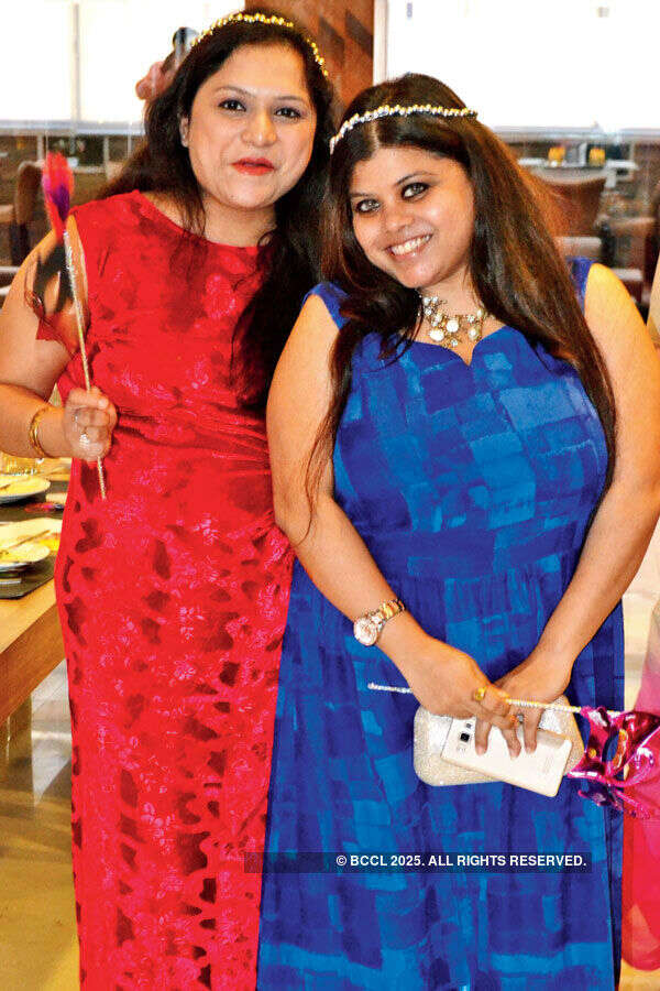 Fashionistas @ Masquerade party