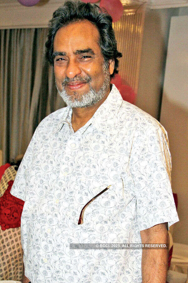 Bonding over b'day party