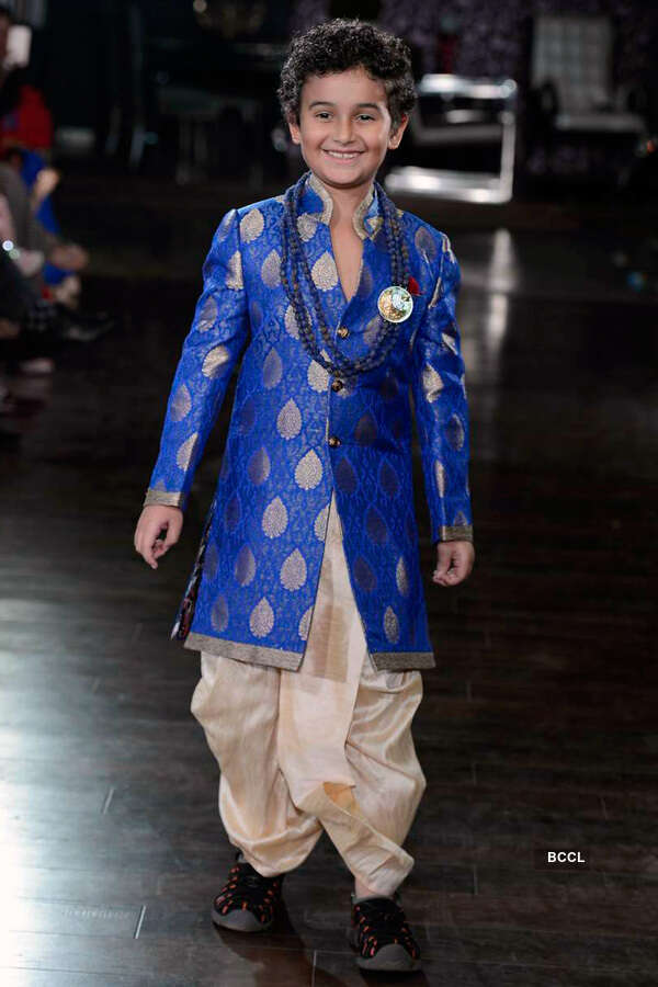 Celebs @ Charity fashion show