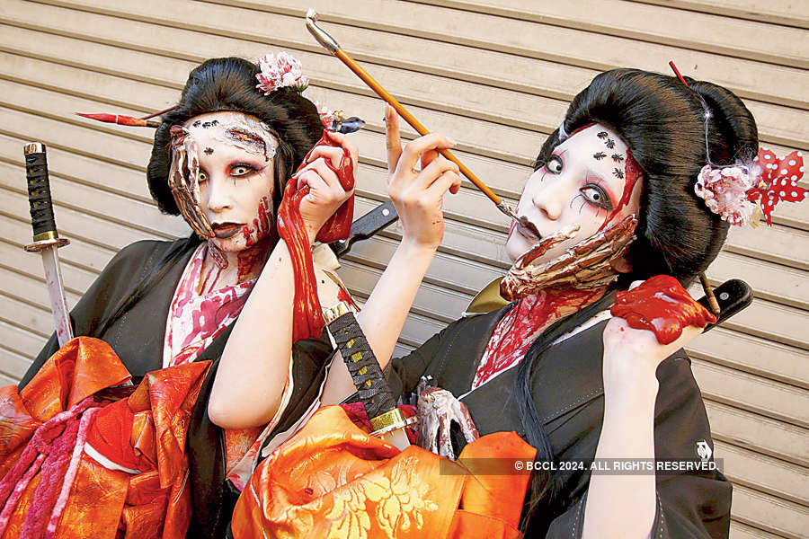 Kawasaki hosts Halloween parade