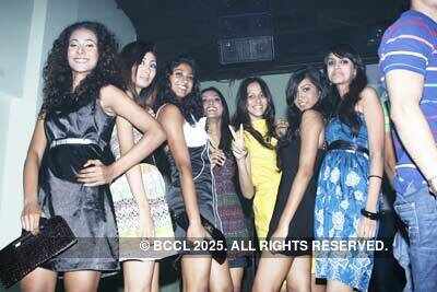 Models bash at Tantra