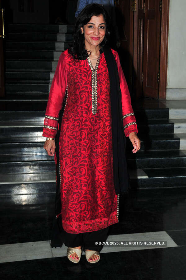 Single Mingle: A play