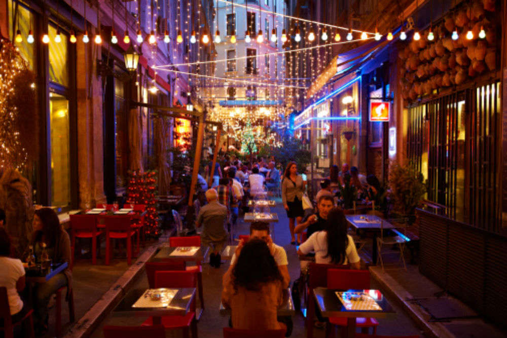 Istanbul Nightlife | 5 Offbeat Track Evening Experiences In Istanbul ...