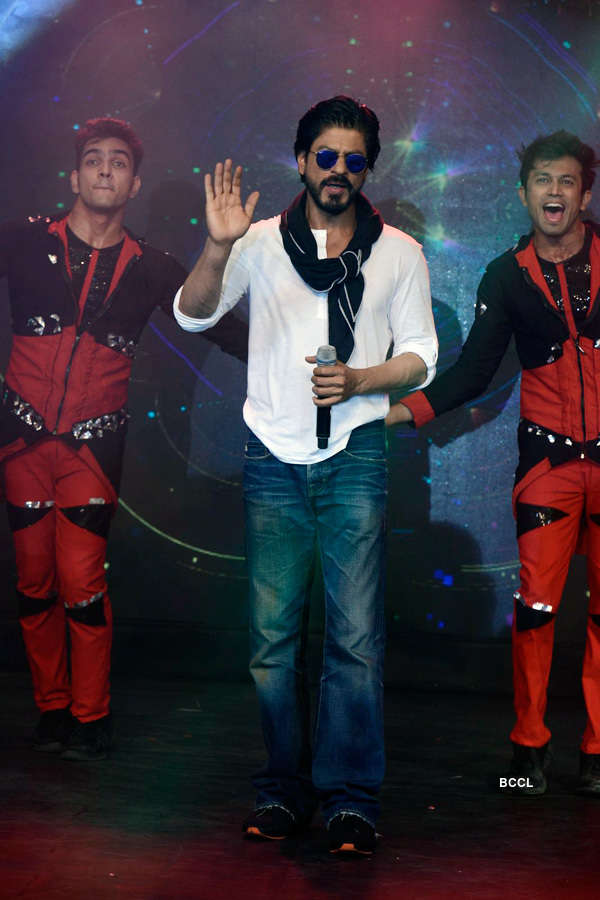 SRK celebrates 50th birthday