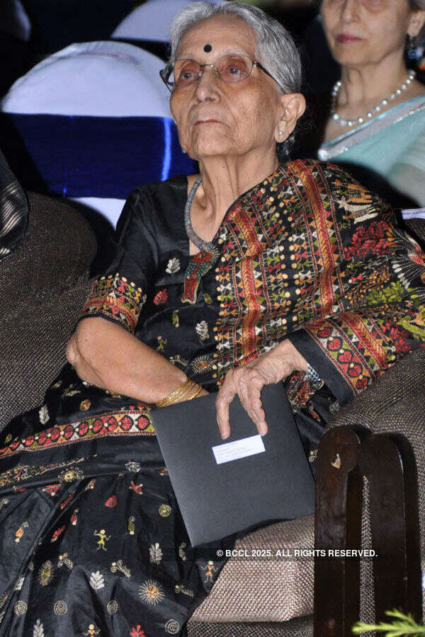 Hitting musical notes