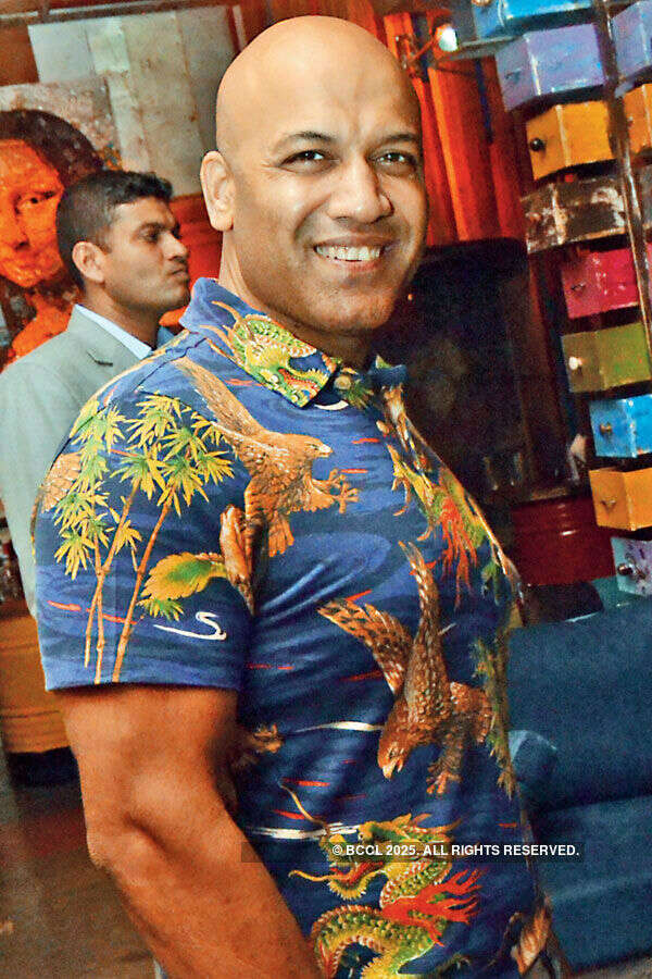 Gayle @ Junkyard Cafe