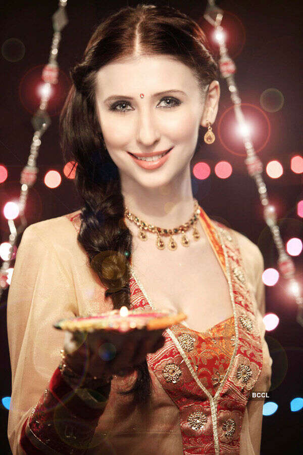 Celebs & Their Diwali Memoirs