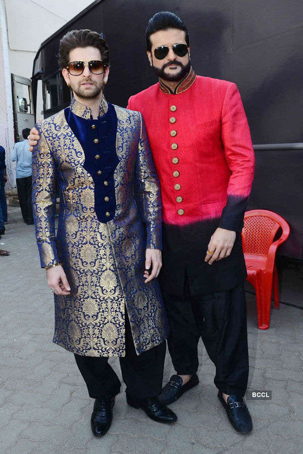 Salman, Sonam celebrate Diwali