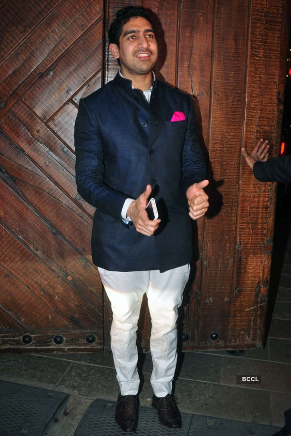 Celebs @ Big B’s Diwali party