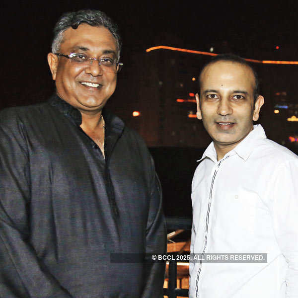 Dilip Puri (L) and Rajneesh Talwar during Diwali celebrations ...