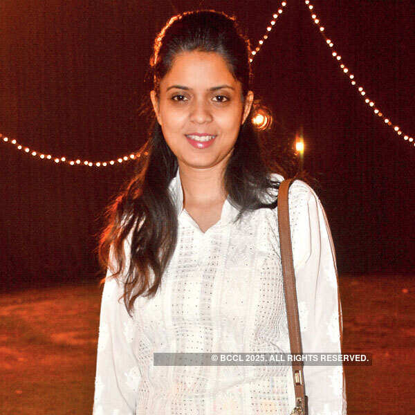 Kanika Kapoor performs in Lucknow