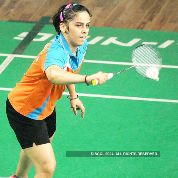 Saina sails into semifinals of China Open