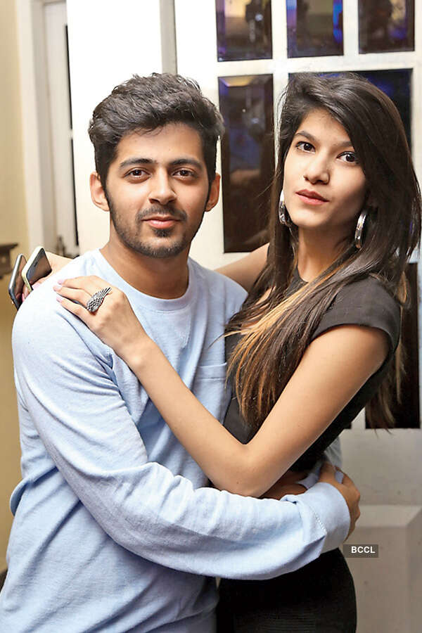 Farhan performs at Old World Charm