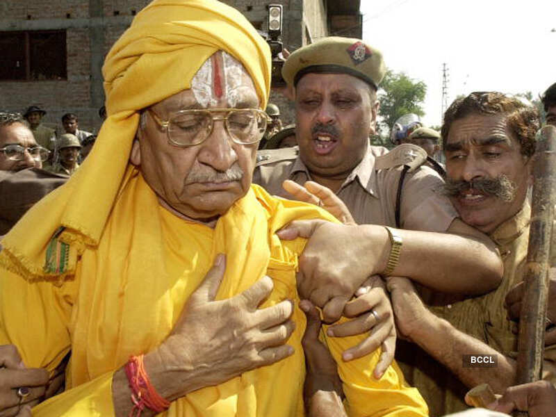 Ashok Singhal passes away