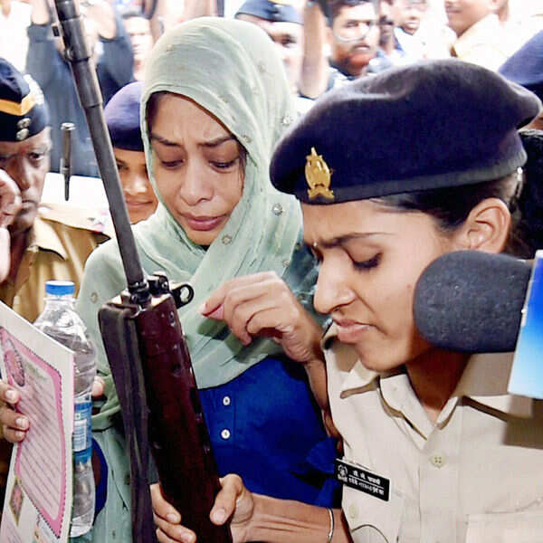 Peter charged with murder, CBI gets custody