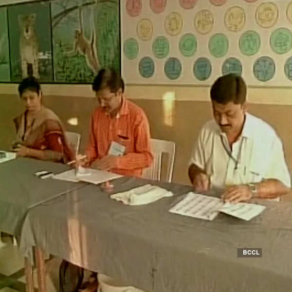 Civic polls underway in Gujarat