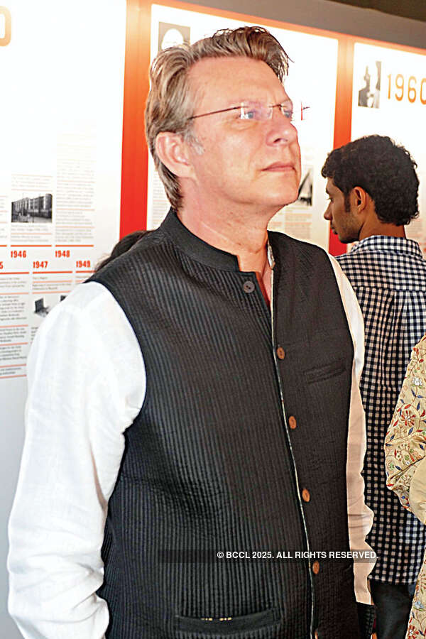 Swiss embassy hosts exhibition