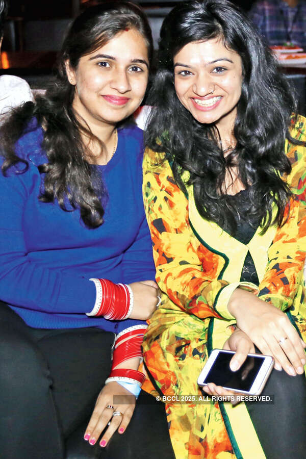 Daniel Fernandes performs in Gurgaon