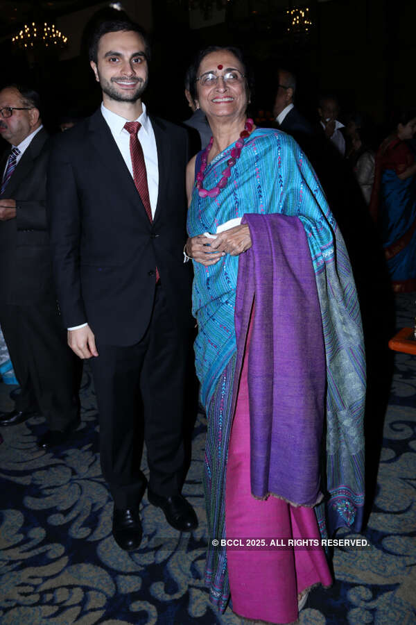 Japan Consulate hosts party