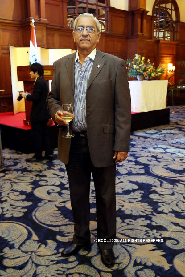 Japan Consulate hosts party