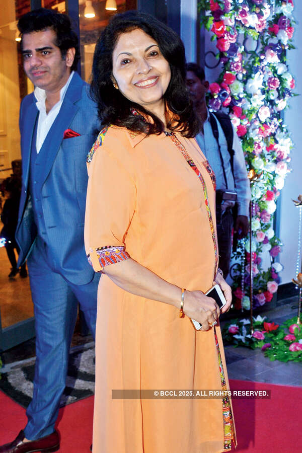 Geetanjali salon launch