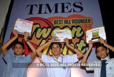 Tween Hunt prize distribution