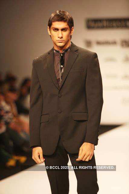 VHIMW '09: Ravi Bajaj Menswear