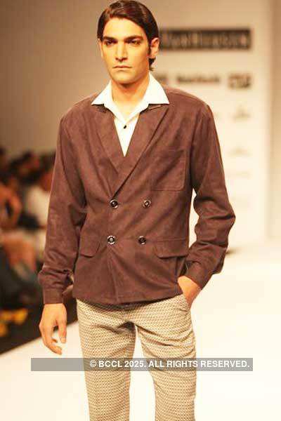 VHIMW '09: Ravi Bajaj Menswear