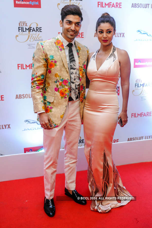 Filmfare Glamour and Style Awards 2015: Red Carpet