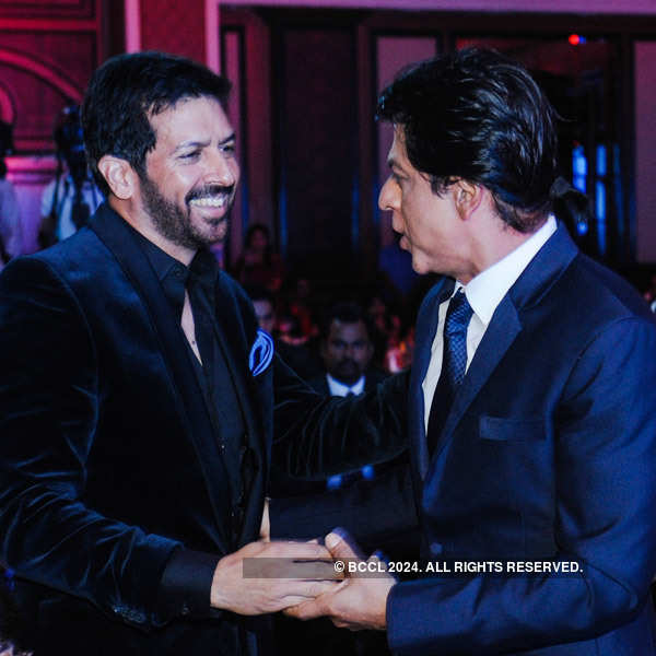 Filmfare Glamour and Style Awards 2015: Candid Pics