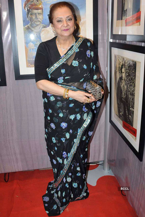 Saira Banu at exhibition
