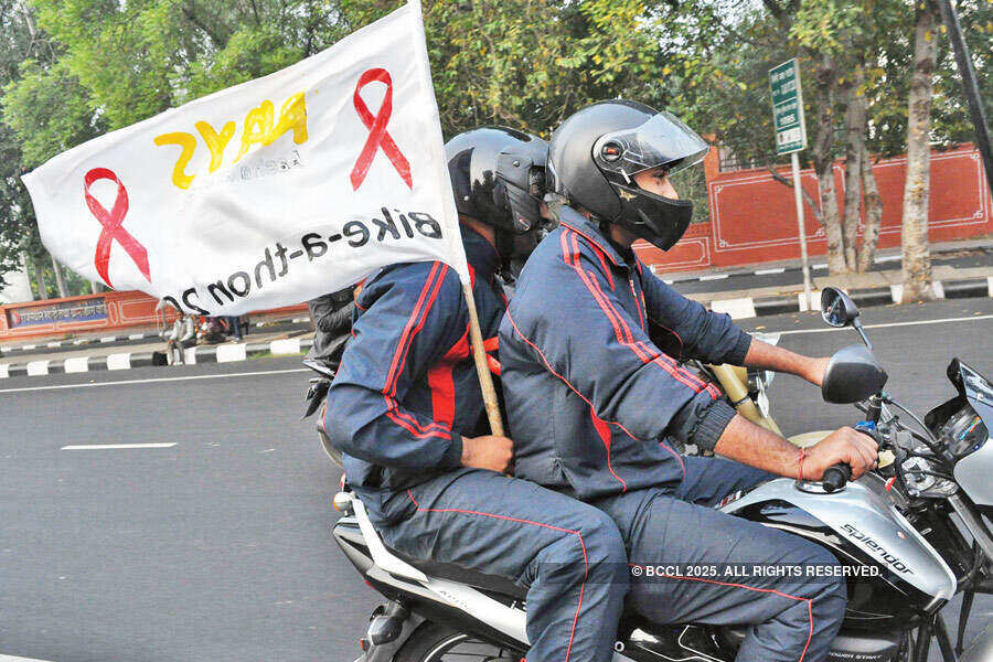 Bike rally to mark World AIDS Day