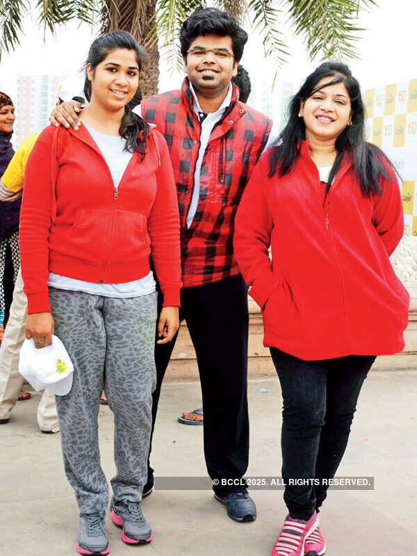 Vartika Singh flags off walkathon