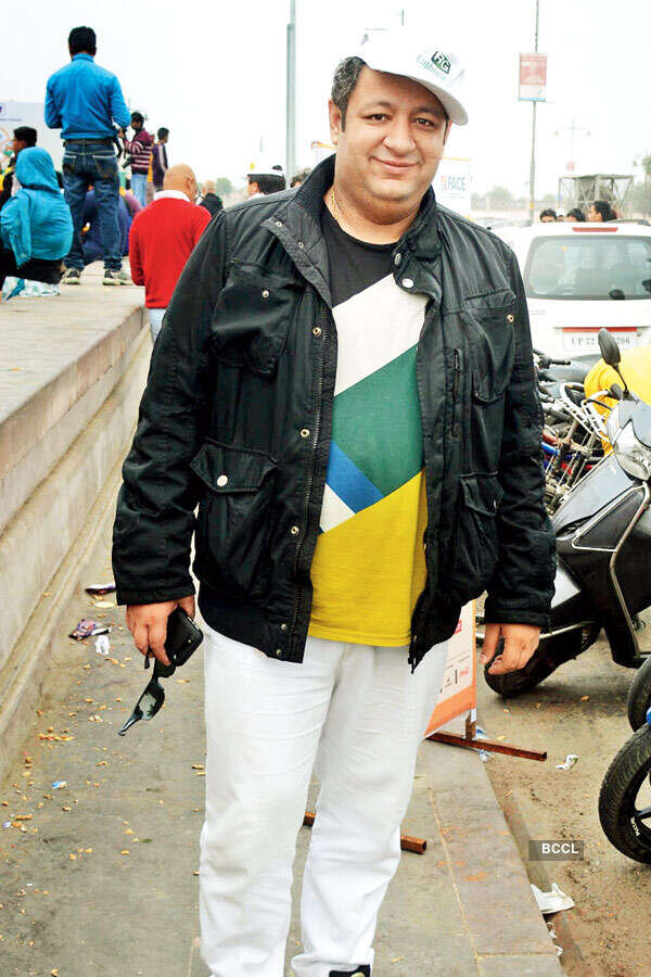 Vartika Singh flags off walkathon