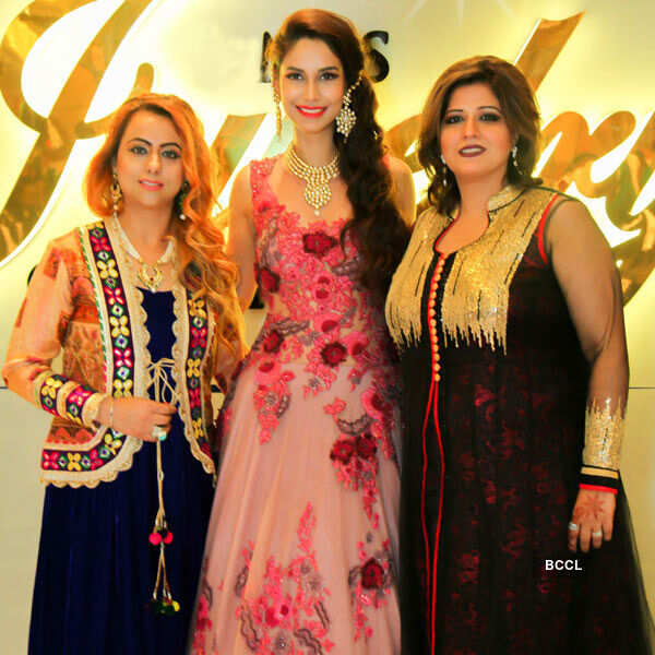 Cleopatra's Bridal Couture show