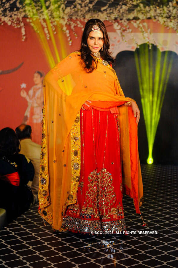 Royal Fables fashion show