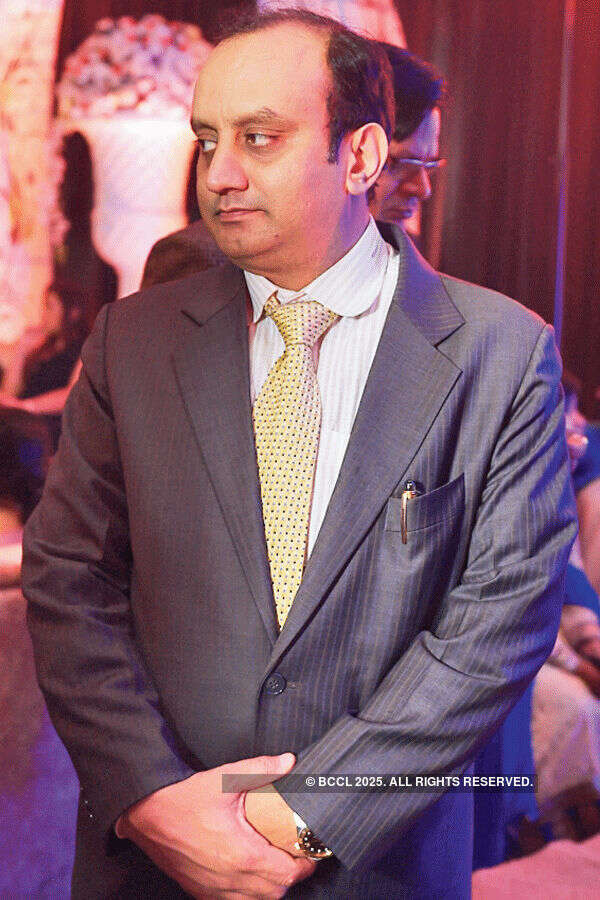 Arushi and Dhruv wedding reception