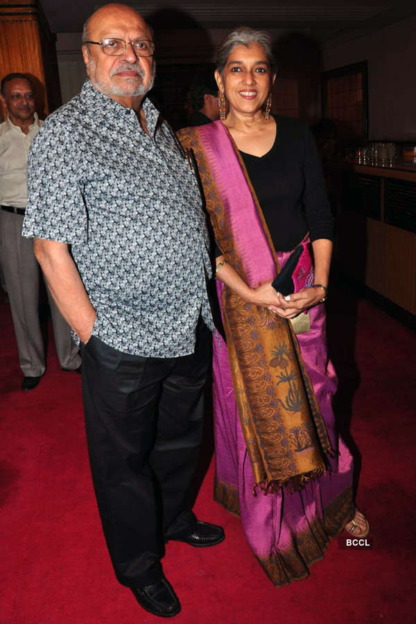 Neville Tuli And Naseeruddin Shah During The 81st Birthday Celebrations ...