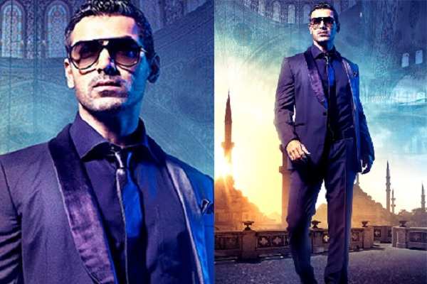 5 times John Abraham sizzled the screen with his supremely hot looks