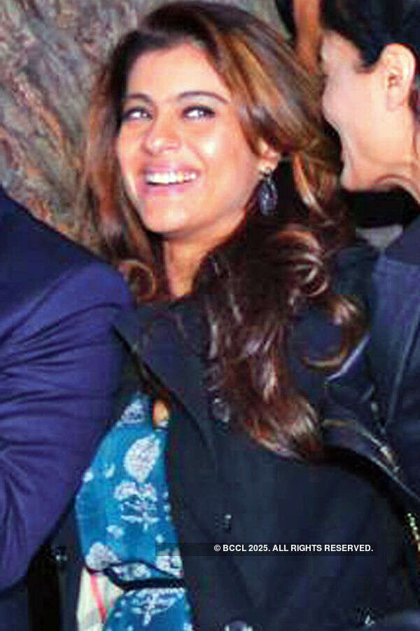 SRK unveils Unplugged Courtyard