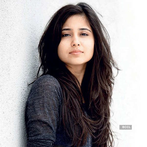 acteur shweta tripathi