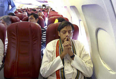 Shashi Tharoor in Economy class
