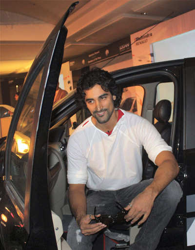 Kunal at a Car launch