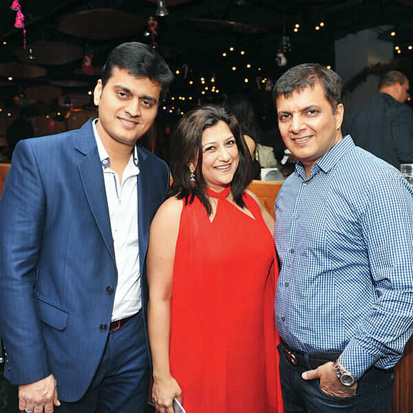 Sunday Fashion Sundowner