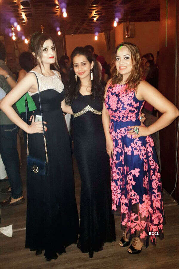 Christmas Eve @ the Nest